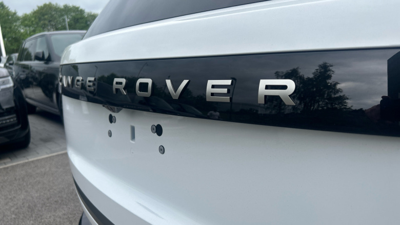 Land Rover Range Rover 3.0 P460e HSE 4dr Auto Estate